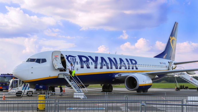 Ryanair сократит рейсы с 24 марта